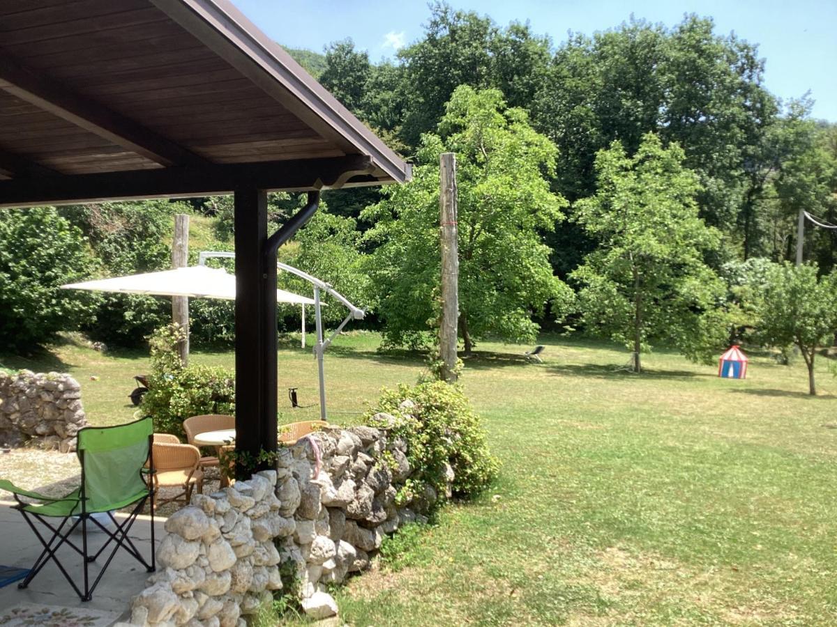 Piccola Ospitalita Bed & Breakfast Campagna Bagian luar foto