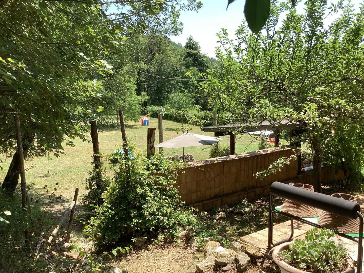 Piccola Ospitalita Bed & Breakfast Campagna Bagian luar foto